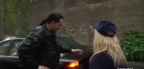 DEUTSCHE POLITESSE IST NOTGEIL UND LAESST SICH VOM FALSCHPARKER IM PARK FICKEN